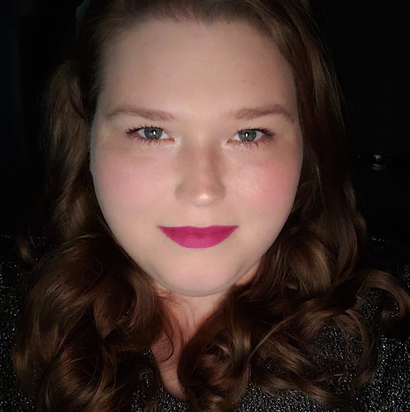 Profile Picture of Savannah Fletcher (@savfletch) on Poshmark