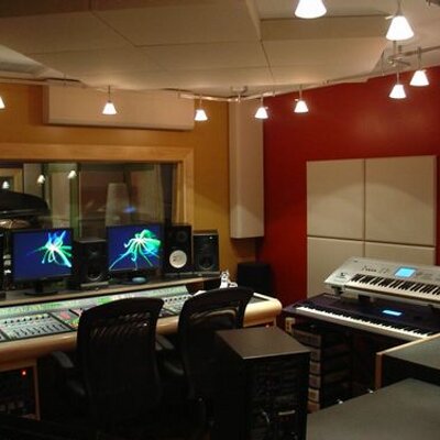 Profile Picture of Jeff Lunder (@lundybeats) on Twitter