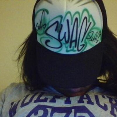 Profile Picture of Collette Jo (@rjkjo) on Twitter