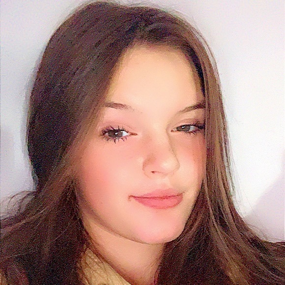 Profile Picture of Jordan Cropper (@jordan_cropper) on Poshmark