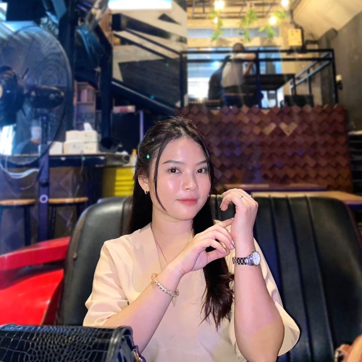 Profile Picture of Sherlysihombing (@sherlysihombing_) on Tiktok