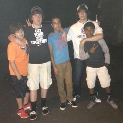 Profile Picture of Evan Houde (@HoudeEvan) on Twitter