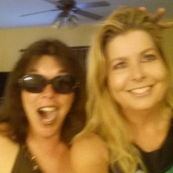 Profile Picture of Karen Rector (@poogiebear24) on Poshmark