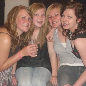 Profile Picture of Shawna Drewer (@ditzyshawna) on Myspace