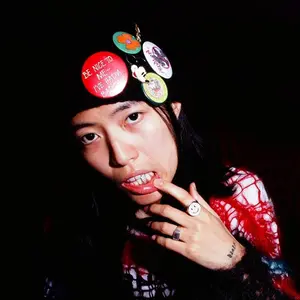 Profile Picture of Miss Feathers (@Miss Feathers) on Tiktok
