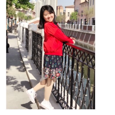 Profile Picture of Apple Tong (@crystal__tt) on Twitter