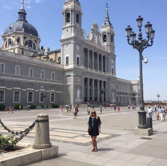 Profile Picture of Stephanie Zorman (@stephz1125) on Poshmark