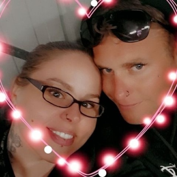 Profile Picture of Chloe-ann Deppeler (@cherrypieau) on Poshmark