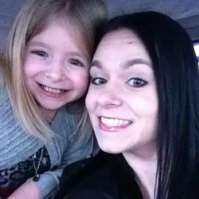 Profile Picture of Jessica Scoggins (@JescaGray) on Twitter