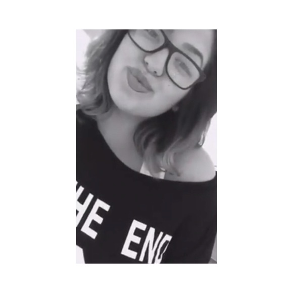 Profile Picture of Arianna Trujillo (@annarae2313) on Poshmark