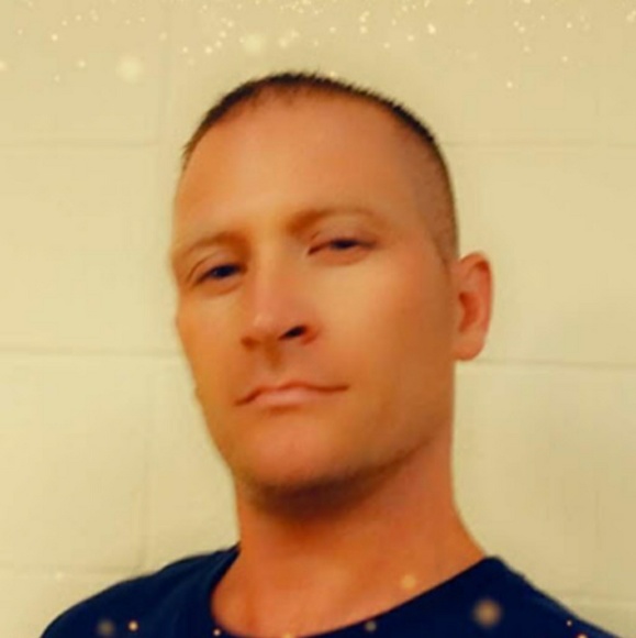 Profile Picture of Brian Monk (@brianmonk) on Poshmark