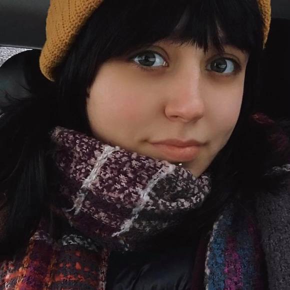 Profile Picture of Ren Lafaive (@renlafaive) on Poshmark