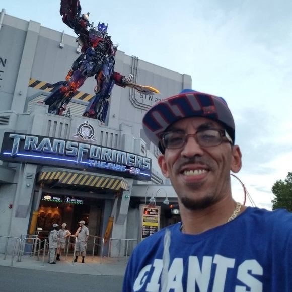 Profile Picture of Marcelo Castro (@marcelo813) on Poshmark