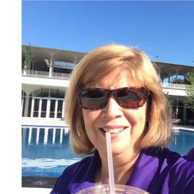 Profile Picture of Chris Bouchard (@Auntbouch) on Twitter