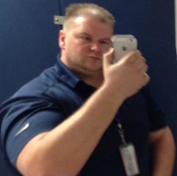 Profile Picture of Brian Schultz (@lexus5372) on Poshmark