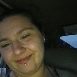 Profile Picture of Sheri Boyer (@sheriboyer13) on Twitter