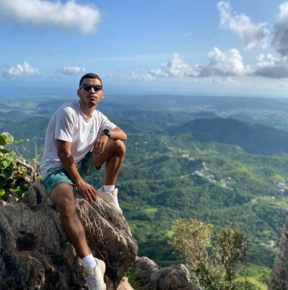 Profile Picture of Christian ariel Melendez hernandez (@christian_amh) on Poshmark