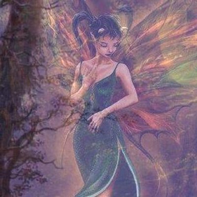 Profile Picture of Lara Taylor (@Azure23) on Twitter