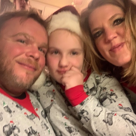 Profile Picture of Coreyanne Weynand (@cweynand) on Poshmark