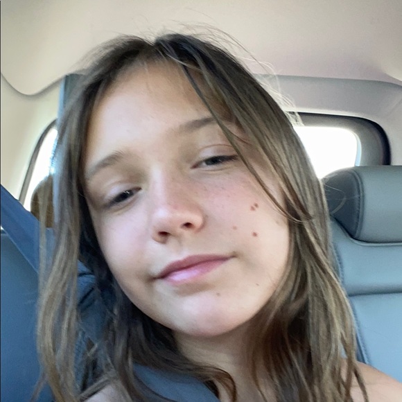 Profile Picture of Katie Kotek (@katie_kotek) on Poshmark