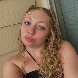 Lex🌻 - Instagram Profile Picture of Lex🌻 (@alexis_jacobs) on Instagram