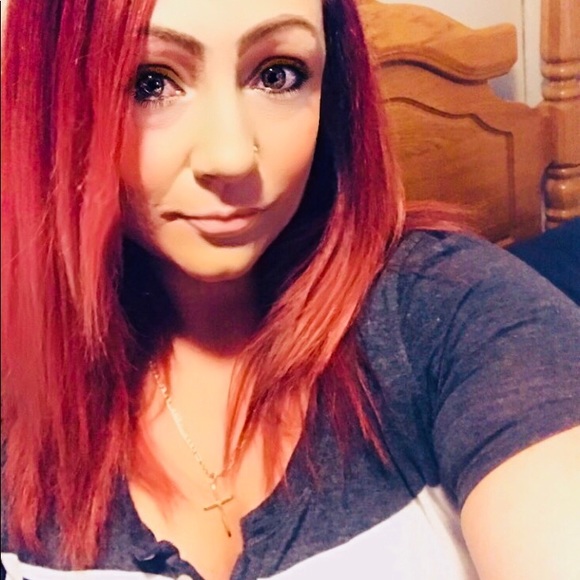 Profile Picture of Patrina Catanese (@patrinawright82) on Poshmark