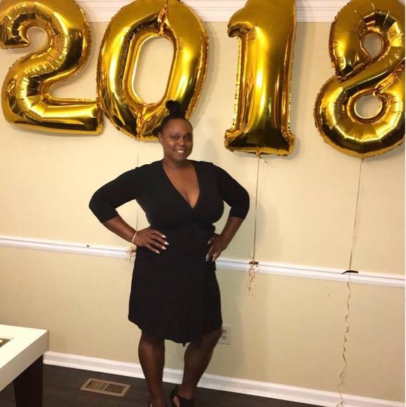 Profile Picture of Monique Claudette (@moniquerichards) on Poshmark