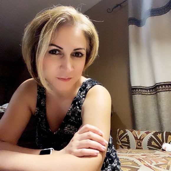 Profile Picture of Kristine Tochtrop (@ktochtrop) on Poshmark