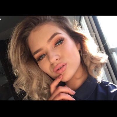 Profile Picture of Ruby Cox (@rubycox04524722) on Twitter