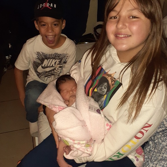 Profile Picture of Richard Munoz (@richardmunoz60) on Poshmark