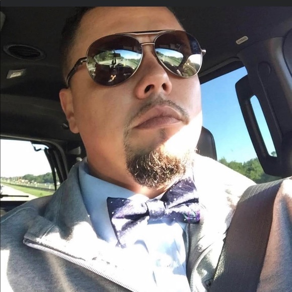 Profile Picture of Ivan Carballo (@carballoivan) on Poshmark