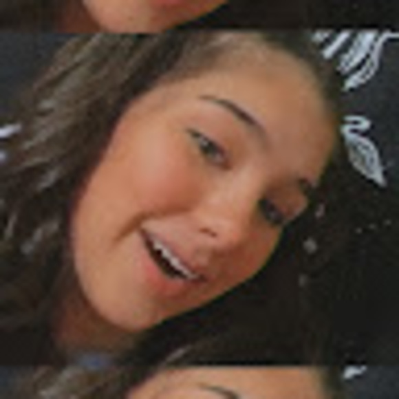 Profile Picture of Aspen Carter (@aspencarter22) on Poshmark