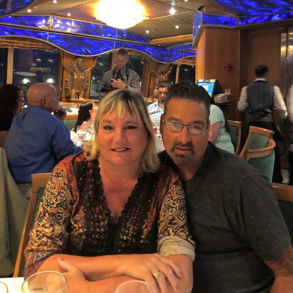 Profile Picture of Lindy Cowen (@ljcowen7) on Poshmark