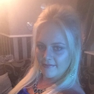 Profile Picture of Janet Welsh X (@xLoopyLooxx) on Twitter