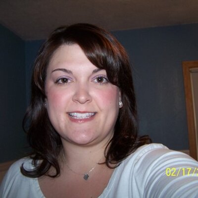 Profile Photo of Jennifer Cleary (@JennyJewel347) on Twitter