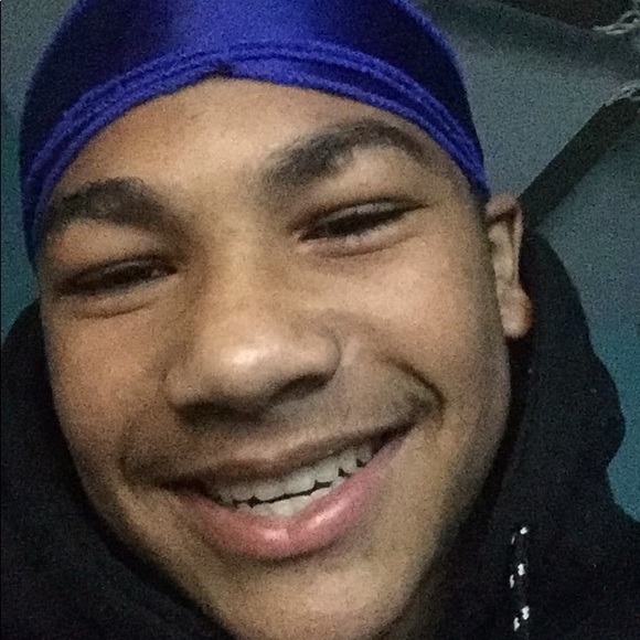 Profile Picture of Elisha Scott (@kingscott12308) on Poshmark