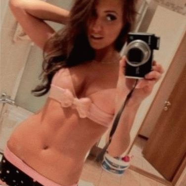 Profile Picture of Jacqui Nation (@DanielaCoffey) on Twitter