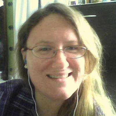 Profile Picture of Michelle Nelson (@mcn_hotmama2010) on Twitter