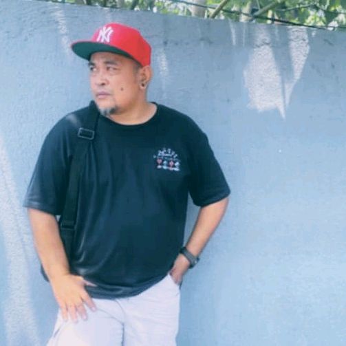 Profile Picture of papa kit's (@josephtorino3) on Tiktok