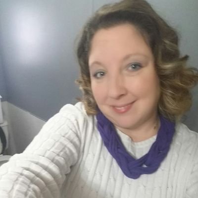 Profile Picture of Tracie May Clark (@traciemayclark) on Twitter