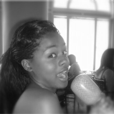 Profile Picture of Saria Alexis Moses (@@squishymoses) on Twitter