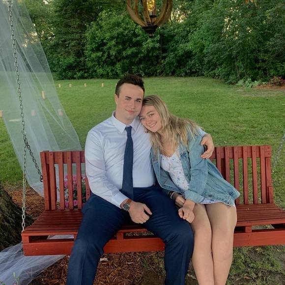 Profile Picture of Ben Libby (@ben_libbs) on Poshmark