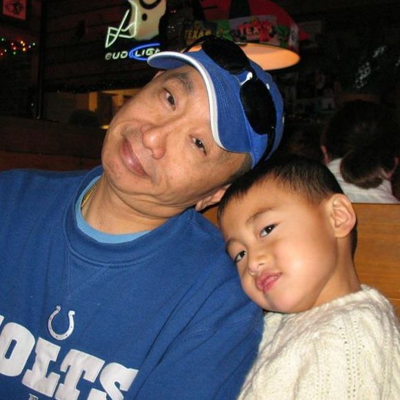 Profile Picture of Simon Sung (@kamsangsung) on Poshmark