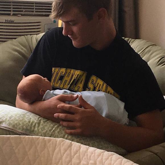 Luke Hesting - Poshmark Profile Picture of Luke Hesting (@lukehesting3) on Poshmark