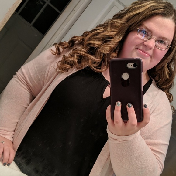 Profile Picture of Katie Bridegam (@katienbridegam) on Poshmark