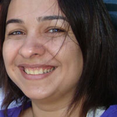 Profile Picture of Anne Medeiros (@anne_medeiros) on Twitter