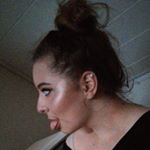 Profile Picture of 𝕵𝖚𝖑𝖎𝖆 𝕾𝖔𝖓𝖓𝖙𝖆𝖌 (@lialeonie) on Instagram