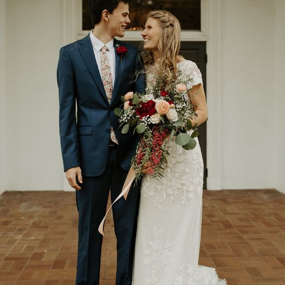 Annie Disselkoen - Poshmark Profile Picture of Annie Disselkoen (@annie3050) on Poshmark