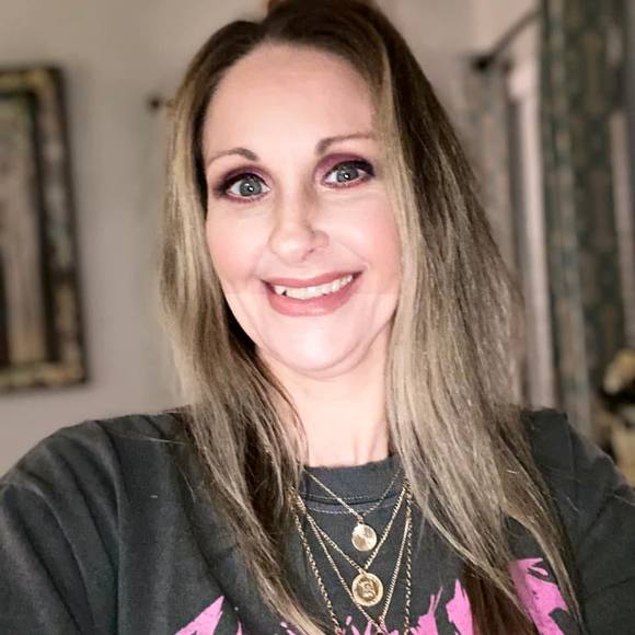 Profile Picture of Sherry Hagewood (@sherry78) on Poshmark