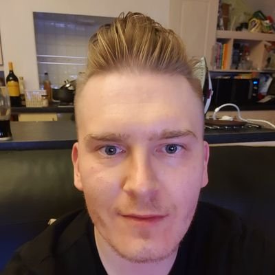 Profile Picture of Stephen Mantell (@StephenMantell) on Twitter